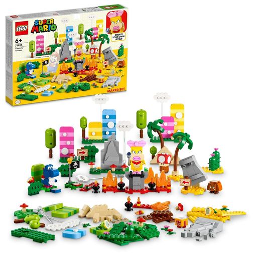 コースをもっとカラフルに – レゴスーパーマリオ クリエイティブ ボックス(71418)は、スターターセットと拡張セットでつくるコースをさらにエキサイティングにします。 レゴスーパーマリオ のフィギュア – ウェンディ、あおヨッシー、クリボーが付属しています。 草原の国、砂漠の国、ファイアバブルランド – 木・花・丘・キノコ・ピラミッド・道しるべ・チェックポイントの旗・茂みを組み立てて、コースを飾れます。 くだもの・ごほうび・アクションブロック付きスーパーキノコ – くだもの(赤・緑・黄)をレゴマリオ、レゴルイージまたはレゴピーチ(各フィギュアは別売)にあげよう。 組み立てて、遊んで、飾って – コースに使っても、ディスプレイにしても楽しめるコレクターズアイテムです。 6才以上のお子さまへ – レゴスーパーマリオ スターターセット(71360、71387または71403)をお持ちのお子さまへのプレゼントにぴったりな588ピースセットです。 デジタル組み立て説明 – レゴスーパーマリオ アプリには組み立て説明書や、楽しくてクリエイティブなコース作りと遊びのアイデアがいっぱい。