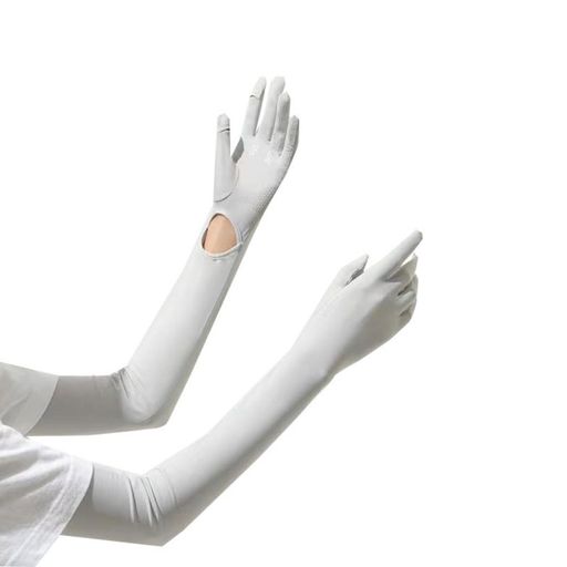 ‌「焼けたくない肌を、高のUVガードで守る」‌ 日焼け対策の最高基準「UPF50+」をクリア!99%以上の紫外線をカット。外回りやアウトドアでも、一日中安心の「見えない日傘」のような手元ケア。 ‌「ひんやり感触が続く!夏の救世主アイスシルク」‌肌に触れた瞬間から涼やか!汗ばむ季節もサラッと快適。 メッシュ呼吸穴で蒸れ知らず、デリケートな手元を優しく包みます。 「シンプルに、おしゃれに。毎日のコーデとも相性◎」‌大人気の4色展開(ベージュ/グレー/ブラック )。 仕事服にもカジュアル服にもなじむ、洗練されたデザイン。 ‌「ずっとつけていても、まるで“第二の肌”」‌ ストレッチ素材で手首にフィット!きつくない、ずれない。自転車通勤やジョギング中も、自然な動きをサポート。 「かばんのすみっこに常備!コンパクト魔法」‌クルっと丸めてポーチサイズに!旅行・通勤の荷物にも邪魔になりません。急な日差しも「すぐ使える」便利さが、日常の幸福感をプラス8分音符