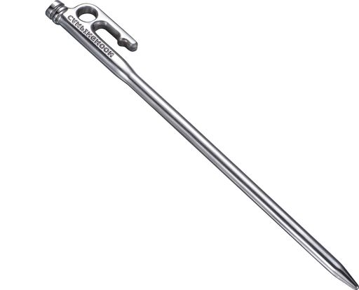 サイズ:300mm(打込み部/φ8-9mm楕円) 重量:178g/pc 工法:焼き入れ1000°C、焼き戻し700°C 材質:マルテンサイト系ステンレス鋼420J 硬度:366HB以上 (ステンレスSUS304の硬度の倍以上) 特徴:温度と時間を最適化をした熱処理から生まれた「頑丈さ」。タービンブレードに使われるほど強固なステンレス鋼を採用した渋い銀色の鍛造ペグ。 硬度が366HB以上を実現しており、硬い地面、砂浜には適応した商品になります。 丸々一本を鍛造成形しており、溶接点がなく、折れる心配もなく、長くお使いいただける一品です。 無垢のステンレス棒なので、表面に塗装などは施してません。よってハンマーで叩いて塗装が剥げて錆が発生する心配がありません。(※ステンレスは絶対に錆びないわけではありません。錆びにくい性質です。)