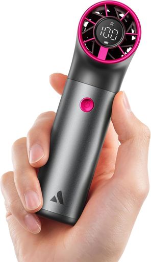 【ターボストリームデザイン】 Aecoolyターボハンドファンは、機能美を兼ね備えたストリームライン形状。スリムボディと握りやすい設計で、ハイキング・ビーチ・夏祭りなどアウトドアに最適。強力なターボモーターが高速気流を生成し、即効冷却を実現。機能性とスタイリッシュなデザインが融合した次世代クーリングギア。 【即冷性能】 Aecoolyミニファンは最大19,000回転/分のターボモーターを搭載。最大風速11m/sの卓越した冷却性能で、猛暑日や運動後でも瞬時に強風を循環。圧倒的な涼風が周囲温度を急冷し、灼熱環境から解放する「体感クールダウン」を提供。 【7段階デュアルモード】 4段階「快適微風モード(P)」と3段階「強力冷却モード(H)」を搭載。穏やかなそよ風から集中冷却まで、シーンに応じて風量を最適化。ワンタッチで効率的な快適空間を創出。 【スマートLED表示画面】 明るいLED画面で「風量・モード・バッテリー残量」を一目確認。屋内/屋外を問わず視認性抜群のユーザーフレンドリー設計。 【贈り物に最適な高級仕様】 エレガントなデザインと上質包装が、誕生日・記念日・暑中見舞いの贈り物を格上げ。