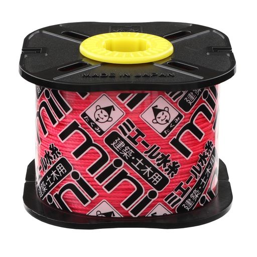 用途:土木、建築、一般測量用 製品サイズ(mm):約59x59x46 糸の素材:ナイロン100% 仕様:糸の残量が見えるスリット付 仕様:リールに凹みがあり、切った糸を巻くことができる