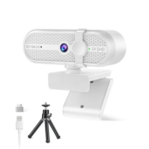 【ゲーミング用QHD 2Kウェブカメラ】GM500 2Kウェブカメラは、2K CMOSセンサーと500万画素を搭載し、高解像度の鮮明な画像と2K/30fpsの滑らかな動画を出力できます。様々なゲーム機に対応し、三脚も付属しているため、ゲームをしながらのビデオ通話やライブストリーミングに最適です。 【内蔵マイク】このノートパソコン用カメラはマイクを内蔵し、0~3メートルの範囲で音声を拾うことができます。ノイズ低減アルゴリズムにより、背景ノイズを低減し、音声を自動的に増幅することで、よりクリアな会話を実現します。 【90°広角視野】歪みのない90°の視野角。広角レンズにより、より広い範囲を捉えることができ、さまざまなシーンに対応します。 【内蔵プライバシーカバー】スライド式プライバシーカバーを内蔵。ビデオ通話やライブストリーミング中にプライバシーカバーをスライドさせるだけでプライバシーを保護できます。 【USBプラグアンドプレイカメラ】他のアプリやドライバーをインストールする必要はありません。USB A-CケーブルとUSBアダプターが付属しており、PCに接続するだけでビデオ通話をお楽しみいただけます。