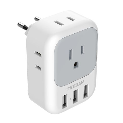 【7台を一度に充電可能】4つのAC差込口と3つのUSB-Cポートを備え、スマホやタブレット、ノートPCなど合計7台の機器を同時に充電できる海外用変換プラグcタイプです。旅行や出張時に複数の充電器を持ち歩く手間を省けます。 【Cタイプ変換プラグの対応国】シータイプ変換プラグは、日本仕様のコンセントを海外のCタイプに変換できる電源変換プラグです。イタリア、スペイン、フランス、ドイツ、スイス、オランダ、ベルギー、ポルトガル、オーストリア、ポーランド、ハンガリー、クロアチア、ギリシャ、フィンランド、デンマーク、ノルウェー、スウェーデン、アイスランド、チェコ、スロバキア、ルーマニア、ブルガリアなどヨーロッパ各国のほか、インドネシア、ベトナム、トルコ、エジプト、モロッコ、チュニジア、ヨルダン、韓国でも使用可能。海外旅行や出張に便利なコンセント変換プラグです。 【コンパクトで海外旅行に便利】ヨーロッパ変換プラグのサイズは約5.6x6.5x7.8cm、重さはわずか122g。スーツケースやバッグに入れてもかさばらず、重さもほとんど気になりません。