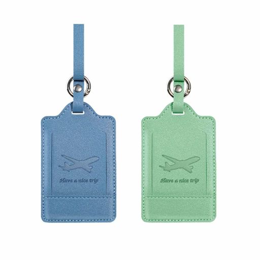 【セット内容】荷物タグ2個セット、サイズ:高さ約11cmx横約7cmx厚み約0.5cm(ベルトの長さ約:22cm)。カラー:緑+ライトブルー。(寸法は人工測定で誤差がある場合がありますのでご了承ください。) 【上質な素材】この製品の外側は柔らかくて高品質なPUレザーを使用し、長寿命を実現しています。内側は厚手のPVC製の透明ウィンドウで、視認性に優れ、防水・防塵機能も備わっています。 【多種の機能】カードを預けることができて、あるいは個人情報のラベルを書いて、荷物を探すのに便利です。透明なウィンドウのデザインで、保管されているカードの個人情報やラベルの内容がはっきりと見えます。蓋のあるデザインで、個人情報の漏洩を防ぐことができます。 【使いやすい】上質な素材で、細工が細かく、丈夫で長持ちします。リュックやスーツケースに直接掛けて、手軽に使えます。サスペンションに便利、小型、軽量、持ち運びに便利、使いやすい。 【適用シーン】明るい色彩て、荷物に掛けると、簡単にスーツケースまたは荷物を識別できます。通学カバン、バッグ、スポーツバッグ、ブリーフケース、ゴルフバッグや楽器カバーなどに使用できます。ギフトに最適。
