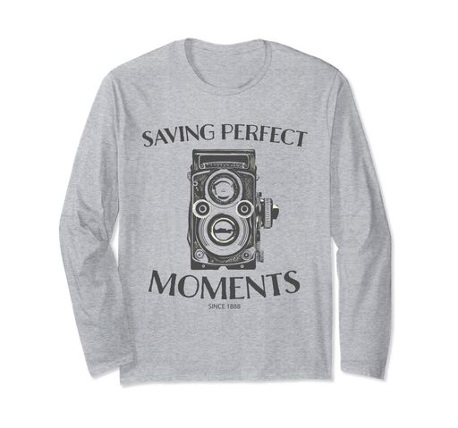 完璧な瞬間を保存、写真家のためのビンテージカメラ長袖Tシャツ