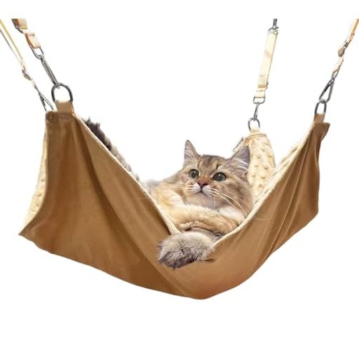 インドア 【商品仕様】猫ハンモックのサイズ:58cm x 48cm,適応体重は20kgまでなので、活発猫ちゃんと小型犬、モルモット、ウサギ、ハムスターなどの小型動物にも適用できます。ストラップの吊り下がる方法が勝手に選択でき、長さも自由に調節可能で、様々な場所で使えることができます。また、フックで簡単にも取り付けられます。 【オールシーズン使える】夏はさらさらなキャンバス風生地、冬はふわふわフリース、柔らかい触り生地、ぼかばか保温インナ付き-.ペット体温を反射して逃さず、ペット自身のぬくもりをキープ。恒温効果:電気不要で自然に温度を維持、超寒い季節でも快谪に過ごせます。季節やねこちゃんの好みに合わせて選べるハンモックです。 【3way使い方】ハンモックの他に、マット、ブランケットとしても使用可能です。(※フックは取り外し可能です。) 【いろんな場所で使える】ナスカンタイプだからキャットケージへの取り付けはもちろん、椅子の下や棚などさまざまな場所で使用可能です。四隅を取り付けるだけなので設置も簡単です。ベルトの長さは約150~260mm間で調節可能です。