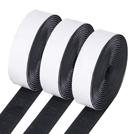 【基本仕様】幅約:16mm 長さ約:3m 6枚入りでお得なオスメスセットの両面テープ付き面ファスナーです。120度までの耐熱・-10度までの耐寒・防水・耐じん機能をお付けしたマルチプレーヤーです! DIYやレコーダーの設置等でふんだんにお使いいただけます。※接着力を増すために毛量を増やしました 【強力なかみ合わせ力を持って、繰り返し脱着ができます】なお超強力両面テープが付いているので、様々なものを貼り合わせる目的で使用します 【お使いいただける素材】 プラスチック・金属・木材・樹脂・タイルなど多場面でお使いいただけます。樹脂と布は素材の割合によって機能が十分に発揮できないものもございますのでご注意ください。約70度以上では一度商品が溶けますが数分平温にお戻しいただくと元の吸着力に戻ります 【面ファスナーの使い方】本製品は、ホットメルト粘着テープが面ファスナーにくっついているので、ご到着後すぐにご利用いただけます。製品の使用後、貼り替えも可能で埃などを水で洗い流し乾燥いただければ再利用も可能となっております。