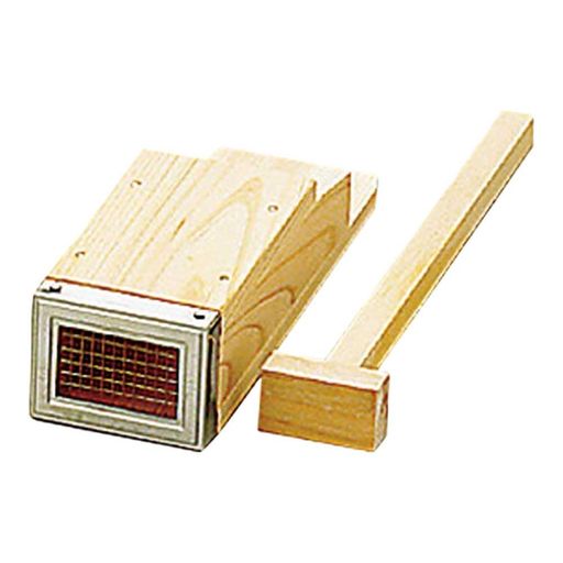 内寸約3.5x2.1x8.1cm 原産地:日本 木製品を中心に、竹・漆・陶器・紙・金属・硝子まで、多岐にわたり天然素材の良さを生かした製品を開発しております。