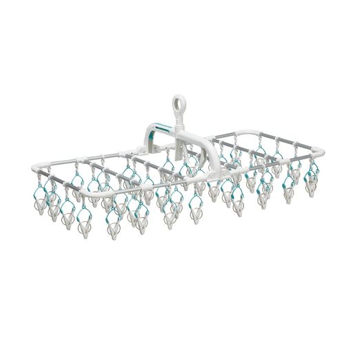 高い所にも楽に掛けられ、洗濯物を引っ張って取り込めます