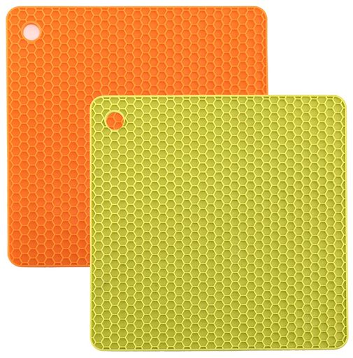 RICISUNG鍋敷き耐熱鍋敷き鍋つかみコースター保護シリコン耐熱鍋敷き滑り止め防水厚手柔軟絶縁2枚シリコン製オレンジ+グリーン18.2*18.2cm