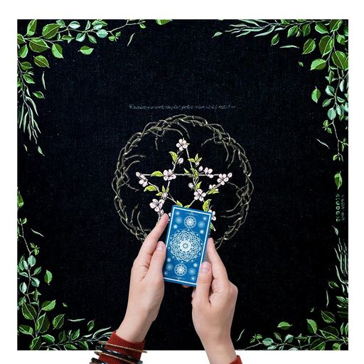 タロットカードテーブルクロス|60x60CMMysteriousThickenedOracleCardテーブルクロス|魔法使いの家と壁の装飾Yelei