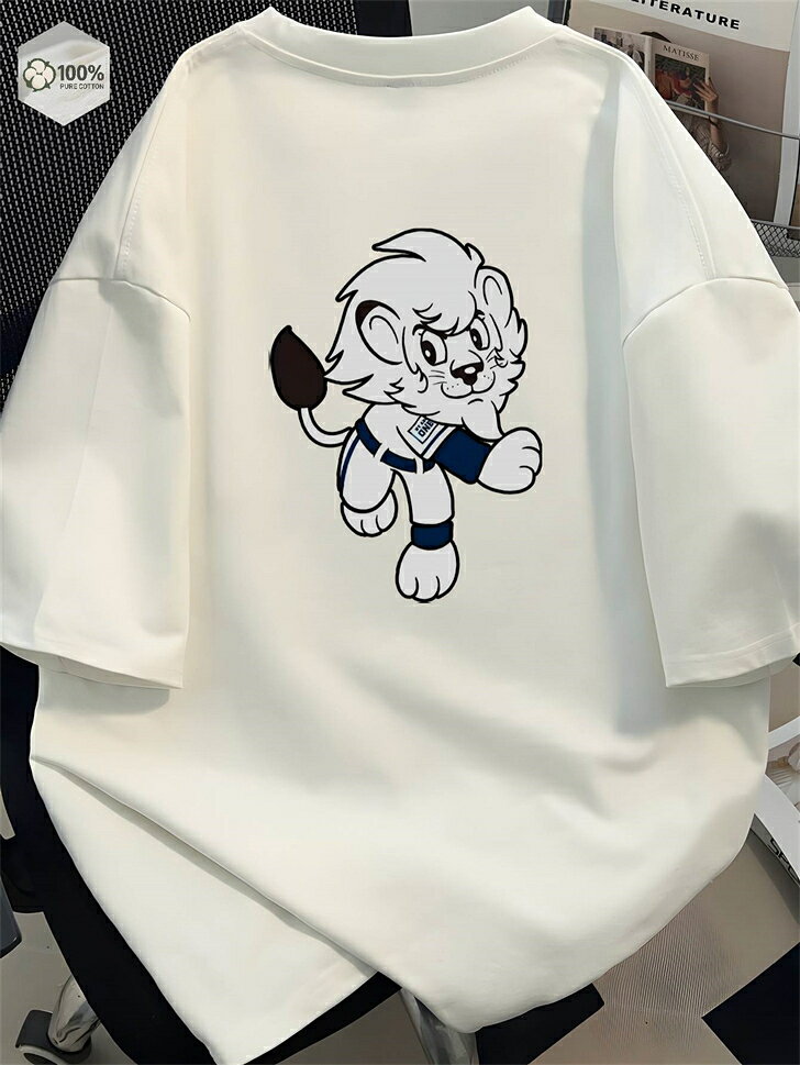商品情報素材/材質コットン100％サイズ/寸法半袖Tシャツ サイズ表 / SIZE TABLE【サイズ】Sバスト：48cm／着丈：65cm／袖丈：20cm／肩幅：47cm身長目安：155〜160cm／体重目安：90〜100【サイズ】Mバスト：50cm／着丈：67cm／袖丈：21cm／肩幅：49cm身長目安：160〜165cm／体重目安：100〜120【サイズ】Lバスト：52cm／着丈：69cm／袖丈：21cm／肩幅：51cm身長目安：165〜170cm／体重目安：120〜130【サイズ】XLバスト：54cm／着丈：71cm／袖丈：22cm／肩幅：53cm身長目安：170〜175cm／体重目安：140〜150【サイズ】2XLバスト：56cm／着丈：73cm／袖丈：22cm／肩幅：55cm身長目安：175〜180cm／体重目安：155〜170【サイズ】3XLバスト：58cm／着丈：75cm／袖丈：23cm／肩幅：57cm身長目安：約180cm／体重目安：175〜190注意事項・バスト／肩幅は平置き採寸です（単位：cm）。・手作業採寸のため、1〜2cm程度の誤差が生じる場合がございます。・体重目安は参考値です。着用感には個人差がございます。・実物を基準にご確認ください。あらかじめご了承ください。注意モニター発色の具合により色合いが異なる場合がございます。tシャツ メンズ 半袖 無地 レディース 大きいサイズ 大きめ 綿100％ 白 コットン 厚手 半袖tシャツ ティーシャツ ユナイテッドアスレ ゆったり オーバーサイズ ビッグシルエット 白t 作業着 ブランド 白Tシャツ トレーニング 筋トレ ジム バスケ アウトドア オフホワイト 白tシャツ おしゃれ スポーツ 春 夏 秋 白いtシャツ t shirt t-シャツ 送料無料 5