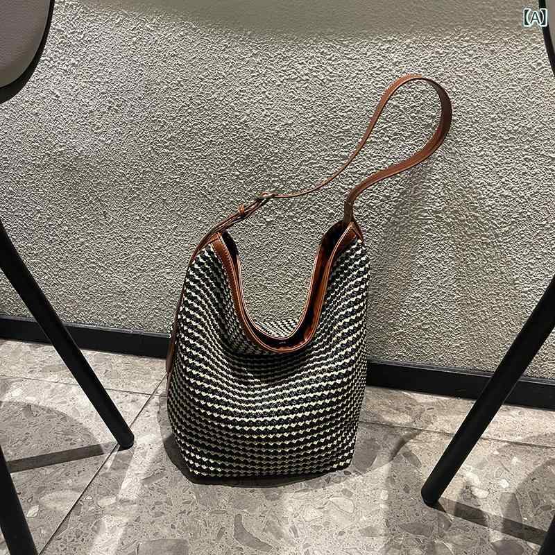 Rakuten - カゴバッグ トートバッグ ショルダーバッグ レディース 大容量 千鳥格子 ストローバッグ 2way 斜めがけ バケツ型 インナーバッグ付き 春夏 海 ビーチ リゾート 旅行 お出かけ カジュアル 鞄 かばん 手提げ 肩掛け 丈夫 軽量
