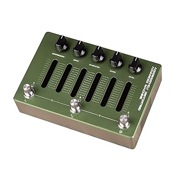 【中古】Darkglass Electronics ダークグラスエレクトロニクス エフェクター ベース用プリアンプ ADAM (Aggressivly Distorting Advanced Machine) 【国内正規品】【メーカー名】【メーカー型番】【ブランド名】Darkglass Electronics ベースプリアンプ 【商品説明】Darkglass Electronics ダークグラスエレクトロニクス エフェクター ベース用プリアンプ ADAM (Aggressivly Distorting Advanced Machine) 【国内正規品】商品紹介 ■ADAM Aggressivly Distorting Advanced Machine Aggressively Distorting Advanced Machineは、Adam "Nolly" Getgoodとのコラボレーションから生まれました。 このペダルは、長年の綿密なテストと経験によって丹念に練り上げられたNollyの全音色を1つのエンクロージャーに収めています。 ●特徴 ・コンプレッサー、ディストーション、6 バンドEQ、IRなどを1つにまとめたプリアンプ。 ・3つプリセットをプログラム可能で、瞬時にセッティングを変更可能。 ・独自のロータリー・フットスイッチを搭載。 ・チューナー機能搭載。 ・スマートフォンなどをBluetooth接続し、バックトラック再生や、セッティングの変更を行います。 ・オーディオインターフェイス機能搭載。 ・MIDIを受信し外部からのコントロールが可能。 こちらの商品は日本国内代理店商品となります。 並行輸入品に関しては、代理店保証を受けることが出来ませんのでお気を付け下さい。 ご注意（免責）＞必ずお読みください 参考価格として表示しているのは商品発売時点でのメーカーの想定した価格です。商品紹介 ■ADAM Aggressivly Distorting Advanced Machine Aggressively Distorting Advanced Machineは、Adam "Nolly" Getgoodとのコラボレーションから生まれました。 このペダルは、長年の綿密なテストと経験によって丹念に練り上げられたNollyの全音色を1つのエンクロージャーに収めています。 ●特徴 ・コンプレッサー、ディストーション、6 バンドEQ、IRなどを1つにまとめたプリアンプ。 ・3つプリセットをプログラム可能で、瞬時にセッティングを変更可能。 ・独自のロータリー・フットスイッチを搭載。 ・チューナー機能搭載。 ・スマートフォンなどをBluetooth接続し、バックトラック再生や、セッティングの変更を行います。 ・オーディオインターフェイス機能搭載。 ・MIDIを受信し外部からのコントロールが可能。 こちらの商品は日本国内代理店商品となります。 並行輸入品に関しては、代理店保証を受けることが出来ませんのでお気を付け下さい。 ご注意（免責）＞必ずお読みください 参考価格として表示しているのは商品発売時点でのメーカーの想定した価格です。商品紹介 ■ADAM Aggressivly Distorting Advanced Machine Aggressively Distorting Advanced Machineは、Adam "Nolly" Getgoodとのコラボレーションから生まれました。 このペダルは、長年の綿密なテストと経験によって丹念に練り上げられたNollyの全音色を1つのエンクロージャーに収めています。 ●特徴 ・コンプレッサー、ディストーション、6 バンドEQ、IRなどを1つにまとめたプリアンプ。 ・3つプリセットをプログラム可能で、瞬時にセッティングを変更可能。 ・独自のロータリー・フットスイッチを搭載。 ・チューナー機能搭載。 ・スマートフォンなどをBluetooth接続し、バックトラック再生や、セッティングの変更を行います。 ・オーディオインターフェイス機能搭載。 ・MIDIを受信し外部からのコントロールが可能。 こちらの商品は日本国内代理店商品となります。 並行輸入品に関しては、代理店保証を受けることが出来ませんのでお気を付け下さい。 ご注意（免責）＞必ずお読みください 参考価格として表示しているのは商品発売時点でのメーカーの想定した価格です。商品紹介 ■ADAM Aggressivly Distorting Advanced Machine Aggressively Distorting Advanced Machineは、Adam "Nolly" Getgoodとのコラボレーションから生まれました。 このペダルは、長年の綿密なテストと経験によって丹念に練り上げられたNollyの全音色を1つのエンクロージャーに収めています。 ●特徴 ・コンプレッサー、ディストーション、6 バンドEQ、IRなどを1つにまとめたプリアンプ。 ・3つプリセットをプログラム可能で、瞬時にセッティングを変更可能。 ・独自のロータリー・フットスイッチを搭載。 ・チューナー機能搭載。 ・スマートフォンなどをBluetooth接続し、バックトラック再生や、セッティングの変更を行います。 ・オーディオインターフェイス機能搭載。 ・MIDIを受信し外部からのコントロールが可能。 こちらの商品は日本国内代理店商品となります。 並行輸入品に関しては、代理店保証を受けることが出来ませんのでお気を付け下さい。 ご注意（免責）＞必ずお読みください 参考価格として表示しているのは商品発売時点でのメーカーの想定した価格です。商品紹介 ■ADAM Aggressivly Distorting Advanced Machine Aggressively Distorting Advanced Machineは、Adam "Nolly" Getgoodとのコラボレーションから生まれました。 このペダルは、長年の綿密なテストと経験によって丹念に練り上げられたNollyの全音色を1つのエンクロージャーに収めています。 ●特徴 ・コンプレッサー、ディストーション、6 バンドEQ、IRなどを1つにまとめたプリアンプ。 ・3つプリセットをプログラム可能で、瞬時にセッティングを変更可能。 ・独自のロータリー・フットスイッチを搭載。 ・チューナー機能搭載。 ・スマートフォンなどをBluetooth接続し、バックトラック再生や、セッティングの変更を行います。 ・オーディオインターフェイス機能搭載。 ・MIDIを受信し外部からのコントロールが可能。 こちらの商品は日本国内代理店商品となります。 並行輸入品に関しては、代理店保証を受けることが出来ませんのでお気を付け下さい。 ご注意（免責）＞必ずお読みください 参考価格として表示しているのは商品発売時点でのメーカーの想定した価格です。中古品のため使用に伴うキズ等がございますが、問題なくご使用頂ける商品です。画像はイメージ写真ですので商品のコンディション、付属品の有無については入荷の度異なります。当店にて、動作確認・点検・アルコール等のクリーニングを施しております。中古品のため限定特典や補償等は、商品名、説明に記載があっても付属しておりません予めご了承下さい。当店では初期不良に限り、商品到着から7日間は返品を 受付けております。他モールとの併売品の為、完売の際はご連絡致しますのでご了承ください。ご注文からお届けまで1、ご注文⇒ご注文は24時間受け付けております。2、注文確認⇒ご注文後、当店から注文確認メールを送信します。3、お届けまで3〜10営業日程度とお考え下さい。4、入金確認⇒前払い決済をご選択の場合、ご入金確認後、配送手配を致します。5、出荷⇒配送準備が整い次第、出荷致します。配送業者、追跡番号等の詳細をメール送信致します。6、到着⇒出荷後、1〜3日後に商品が到着します。　※離島、北海道、九州、沖縄は遅れる場合がございます。予めご了承下さい。お電話でのお問合せは少人数で運営の為受け付けておりませんので、メールにてお問合せお願い致します。営業時間　月〜金　10:00〜17:00お客様都合によるご注文後のキャンセル・返品はお受けしておりませんのでご了承下さい。0