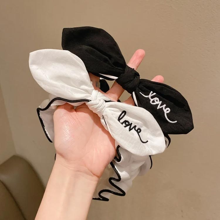 ハッピーストリームのヘアバンド ヘアターバン 洗顔 おしゃれ 送料無料 可愛い お風呂 アクセサリー ヘアゴム バスターバン 髪留め バスグッズ 大人 子供 レディース ギフト イク リボン｜アングル3