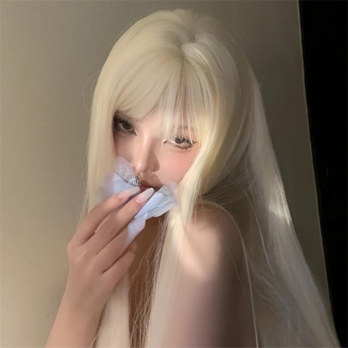 ウィッグ ロング ストレート アイボリー 前髪あり 前髪ぱっつん フルウィッグ ロングウィッグ 可愛い コスレ ロリータ ゴスロリ 原宿 レディース コスチューム 仮装 大人 おしゃれ 普段使い 日常使い イベント 学園祭 演劇 舞台 学芸会 文化祭 ハロウィン dp077c6c6x1