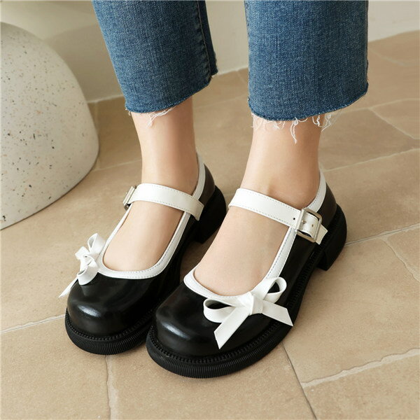 ロリィタシューズ ブラック 丸いつま先 PU パピーヒール リベット