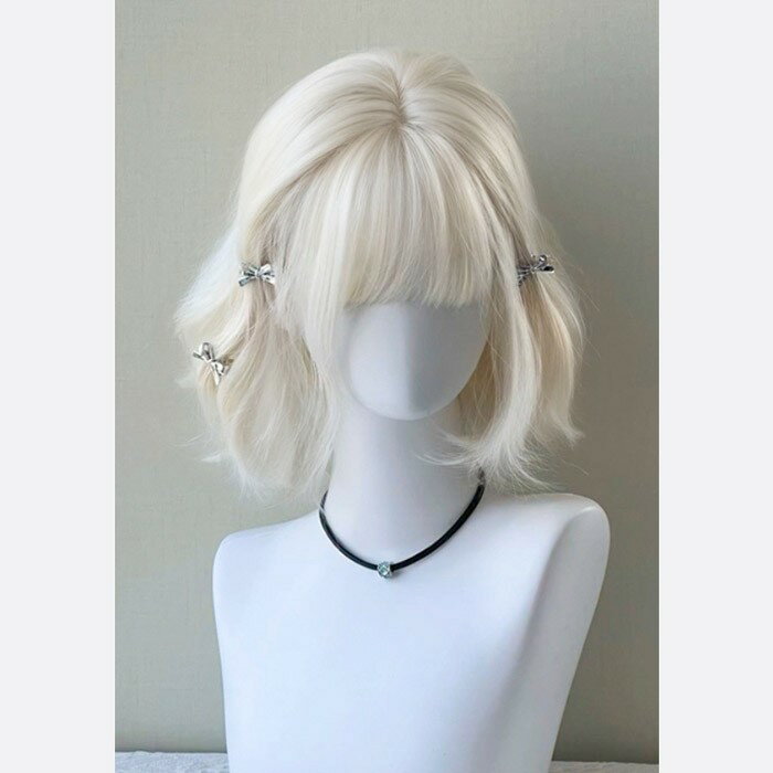 トロフィー 記念品 名入れ 彫刻 表彰 優勝 感謝 記念 賞品 デザイン カスタマイズ 透明感 高級感 オーダーメイド クリスタル ギフト イベント 表彰式 記念日