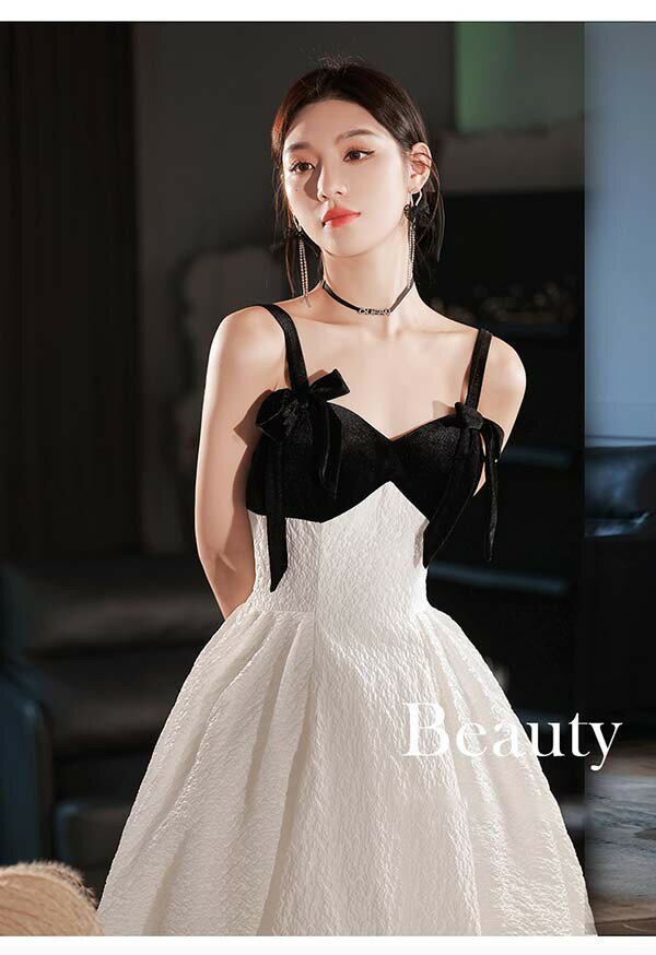 ロングドレス ピアノ発表会 袖なし ノースリーブ 演奏会 キャミソール 背中開き 編み上げ Aライン リボン飾り セクシー 大人可愛い パーティードレス レディース 結婚式 母親 ドレス 上品 フォーマル 披露宴 花嫁 ステージ衣装 20代 30代 40代 ホワイト 黒 da154x1x1x1