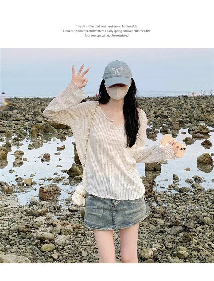 シアートップス リブシアー レディース 夏 薄手 インナー シアー トップス vネック 微透け 透け感 ゆったり カジュアル 長袖 シースルー 大人 日焼け対策 uv対策 体型カバー シャツ ブラウス ベージュ グリーン ブルー グレー dh066x1x1m3 happysunny-10027046 Happysunny Shop サンプル画像3