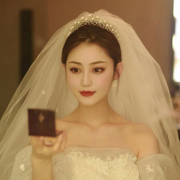 ウェディング 花嫁 ティアラ ベール/ティアラ2点セット 結婚式 アクセサリー フェイクパール飾り ウェディング パール ティアラ 海外挙式 誕生日会 パーティー ブライダル 髪飾り 王冠 ニ次会 ヘッドドレス ヘアアクセサリー ヘッドアクセサリー カチューシャ ds001x1x1x1