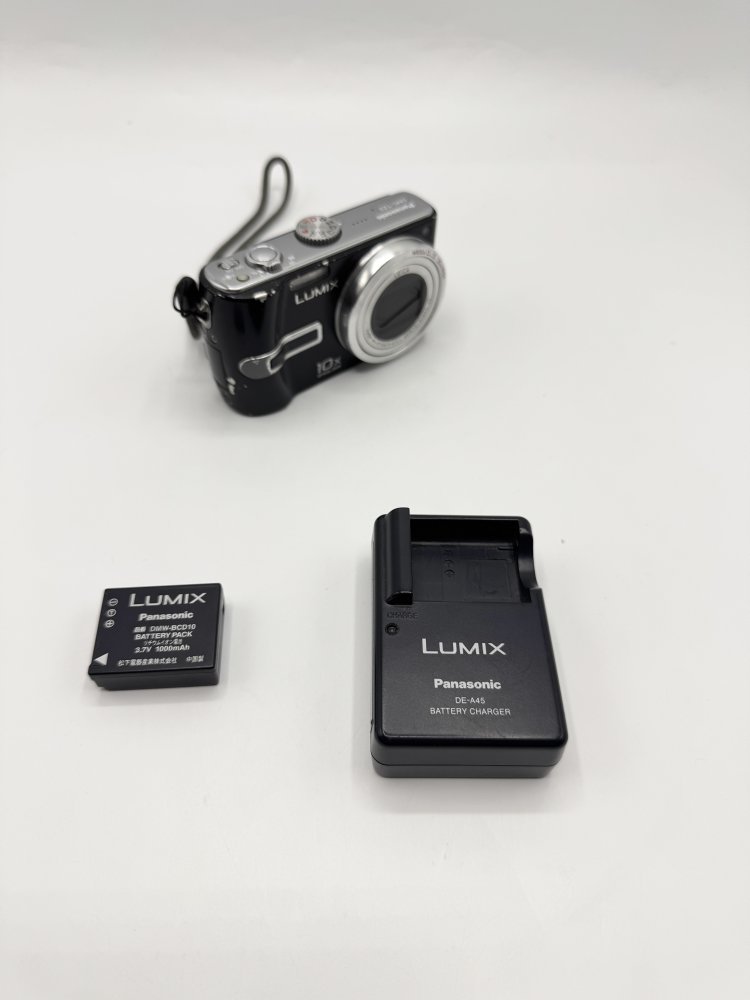 中古 パナソニック デジタルカメラ LUMIX (ルミックス) DMC-TZ3 ブラック