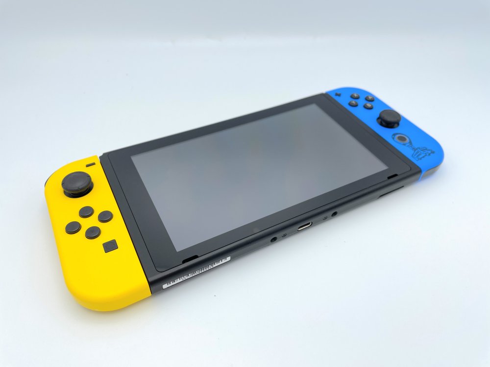 中古 Nintendo Switch:フォートナイトSpecialセット
