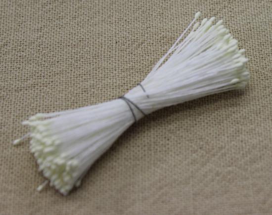 【アートフラワー材料】ペップ綿糸素玉極小（クリーム）P-276