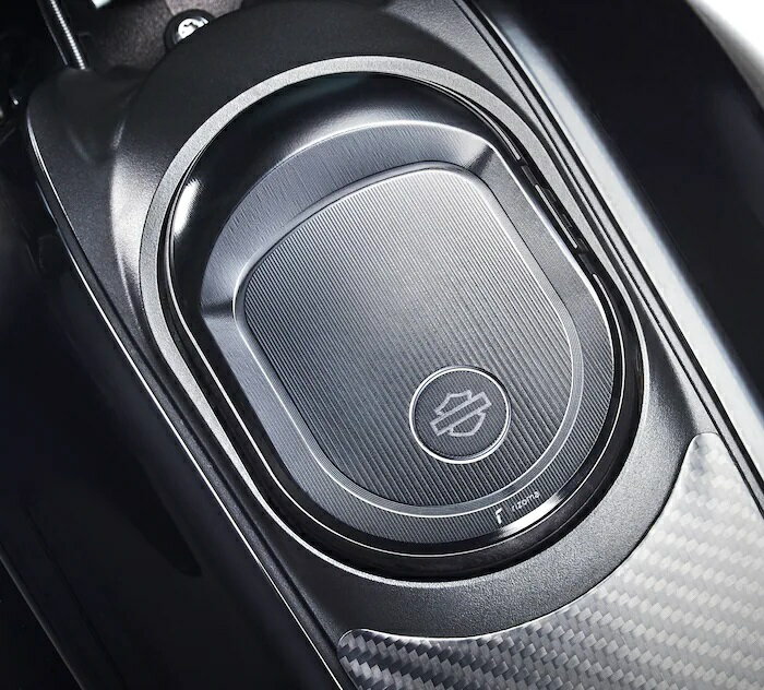 ��61301193�� �ϡ��졼���� HARLEY-DAVIDSON BY RIZOMA�����㡼���ɥ����饤�֥磻�䡼��ǥ�Harley-Davidson by Rizoma LiveWire Charge Door