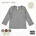 商品番号 / 型番：136-091 / QM011LVブランド名：Quincy Mae商品名：オーガニックコットン ベビーリブTシャツ（長袖） オーガニックコットンのギフトや出産祝いにご利用くださいオーガニックコットン ベビーリブTシャツ（長袖） アメリカ ロサンゼルス発のベビー服ブランドQuincy Mae(クインシーメイ)のオーガニックコットン ベビーリブTシャツ(長袖)です。 伸縮性に優れた、オーガニックコットンのリブ素材のベビーTシャツ。 スリムフィットするリブニットの生地なので、赤ちゃんの成長にやさしく寄り添います。 秋・冬・春のスリーシーズンで着用しやすい素材です。 肩の部分は大きく開き脱ぎ着させやすいショルダークロス仕様です。 シンプルなデザインのトップスなので、重ね着もしやすいです。 同じデザインのTシャツで、ボーダー柄のものもご用意がございます。 お肌に直接触れるTシャツなので、安心のオーガニックコットンがいいですね。 ※GOTS認証のオーガニックコットンを使用しています。 サイズ 6-12M(身長70-80cm): 着丈29cm 身幅20cm 肩幅15cm 袖丈25cm 12-18M(身長80-85cm): 着丈31cm 身幅21cm 肩幅17cm 袖丈27cm ※綿衣料品の特性上、個体差がある旨ご了承ください。 素材オーガニックコットン97% ポリウレタン3%・リブ カラーOlive(オリーブ)・Clay(赤土色)・DustyBlue(ブルーグレー)・StripeHoney(黄土色/ボーダー)・StripeAsh(ライトグレー/ボーダー) 原産国中国 製品について ●漂白・染色をしていない生成りの製品は、生地に黒や茶色のポツポツが見えることがあります。 これは製造工程で取りきれなかった綿カス(綿花の葉や茎)で、害はなく洗濯するごとに減少します。 ●自然の色味を生かした製品は、色ムラが生じていたり、日光やお洗濯で色性が変化することがあります。 ●生産ロットにより、同色でも色味の違いや、綿実油による特有のにおいが生じることがございます。 ●漂白・染色・プリントを行っている生地につきましては、オーガニックコットン認証基準に基づいて製造され、化学薬品の使用を極力抑えたものとなっております。 ●洗濯は洗濯ネットを使用して優しくお洗濯してください。 ●蛍光剤入りの洗剤や漂白剤、乾燥機のご使用はお避けください。 ●アイテム毎の注意事項につきましては、製品に付いているタグ等をご確認ください。 ●タグ等の材質に硬いものが含まれている場合、使用前にご確認の上、不要な物は取り除いてください。 ●プラスティックごみの排出を抑えるため、パッケージは再利用をしていることがございます。