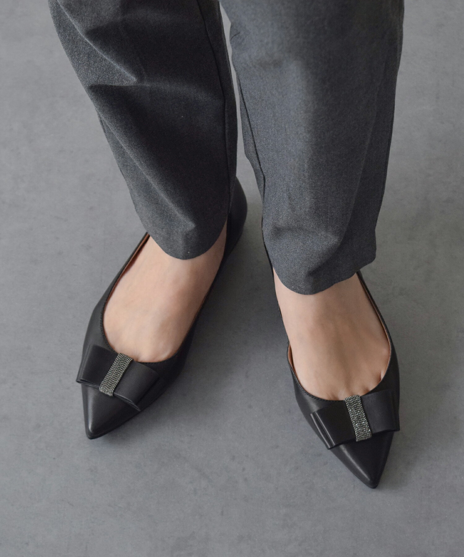 PARADIS COULEUR ポインテッドトウリボンフラットパンプス