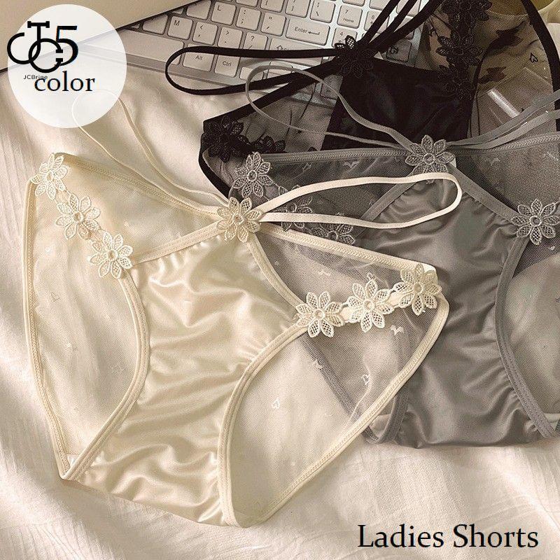 透け感のあるデザインがなレディース用ショーツ。フラワーの刺繍もおしゃれです?【素材について】ナイロンクロッチ部分：綿混【カラーについて】生産ロットにより柄の出方や色の濃淡が異なる場合がございます。お使いのモニターや撮影時の光の加減などにより画像と実際の商品のカラーが異なる場合もございます。予告なしにカラーやデザインなどの変更がある場合もございます。【補足説明】※商品の性質上、手洗いでのお洗濯をお勧めしております。※色落ちする場合がございます。　手洗い後、ご着用くださいますようお願い致します。