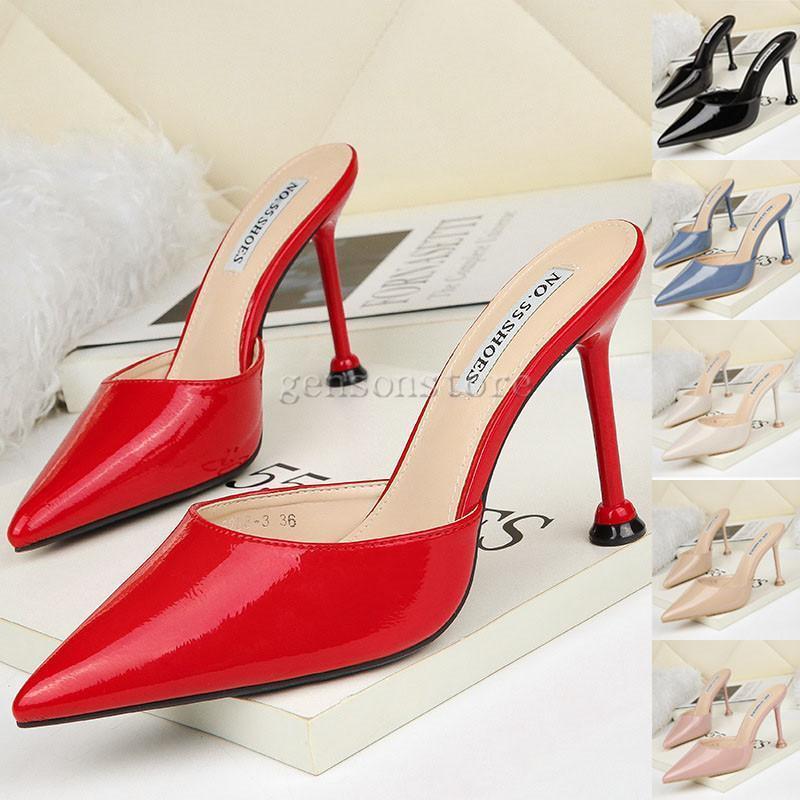 素材：レザー、ゴムサイズ：EUR34---22.0cmEUR35---22.5cmEUR36---23.0cmEUR37---23.5cmEUR38---24.0cmEUR39---24.5cmEUR40---25.0cm■スタッフ試着感想通常24.0cmのスタッフは、38でちょうどでした★★ワンサイズおきに約0.5cmアップまたはダウンヒール高さ：9.5cm