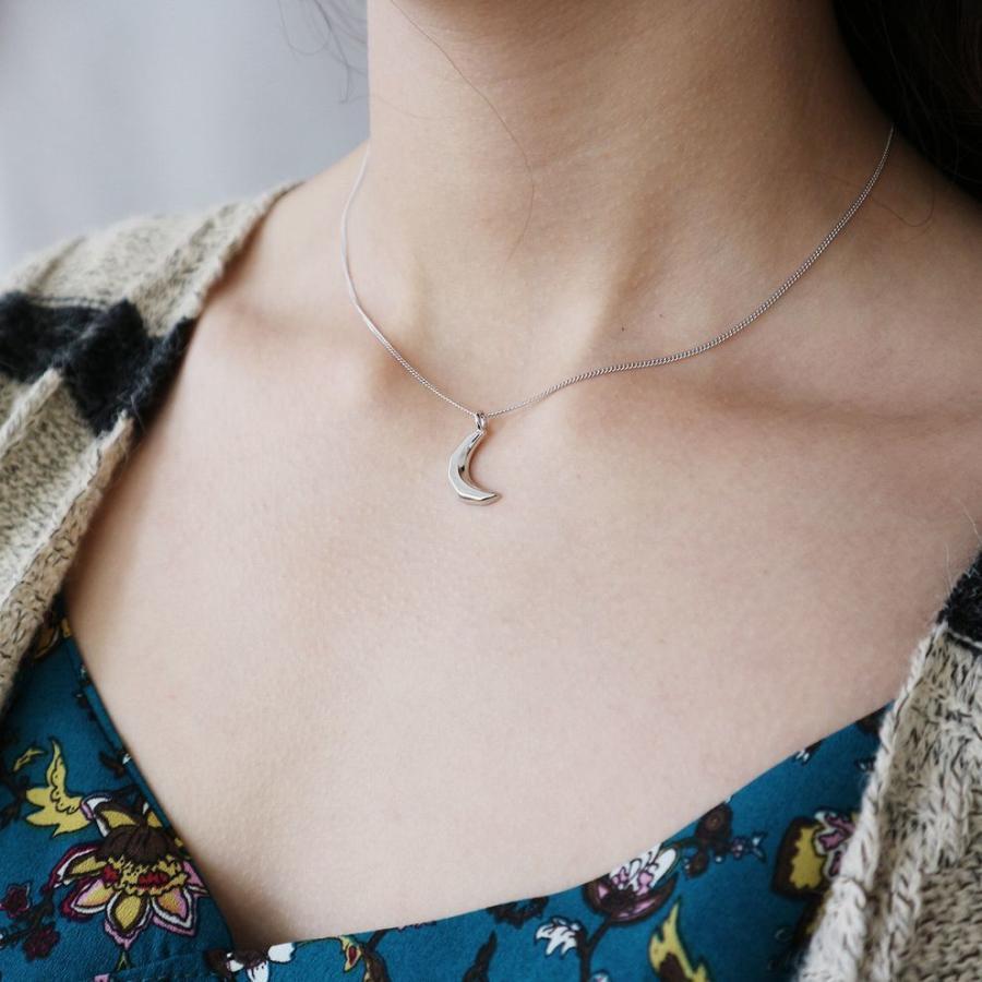 ネックレス アクセサリー レディース 女性用 ファッション小物 シルバー925 バナナ 三日月 ムーン おし..