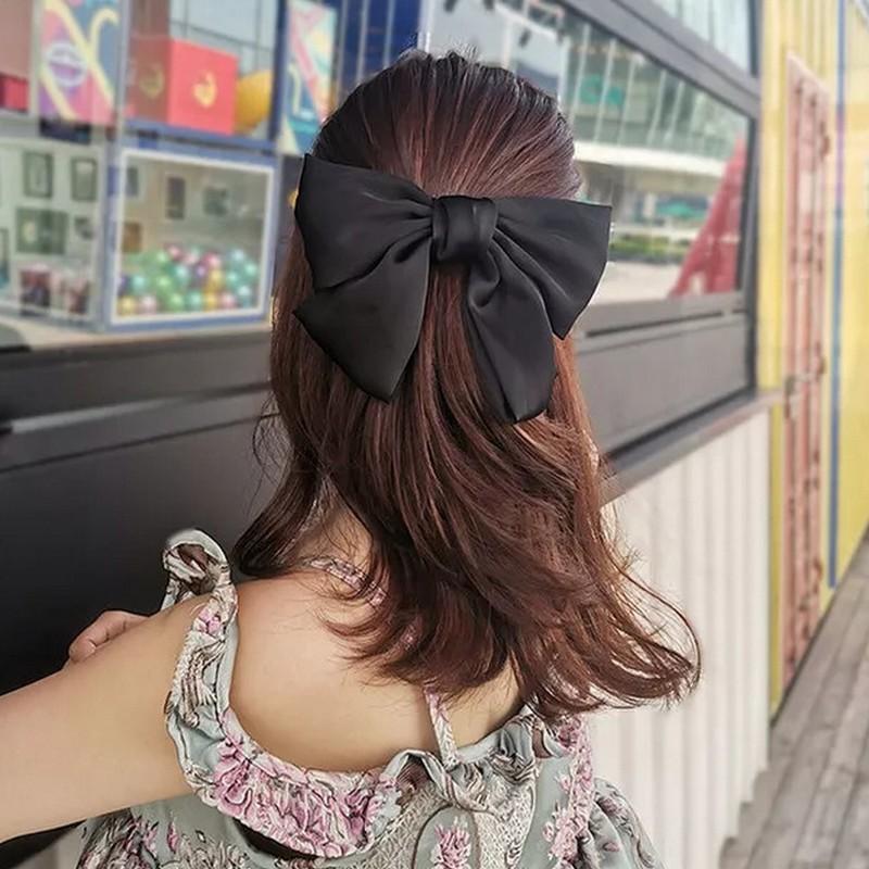 harmony17のバレッタ ヘアクリップ 髪留め レディース 女性 婦人用 子供用 ヘアアクセサリー サテン調 リボン 蝶結び 光沢 上品 エレガント 大きめ 大ぶり｜アングル2