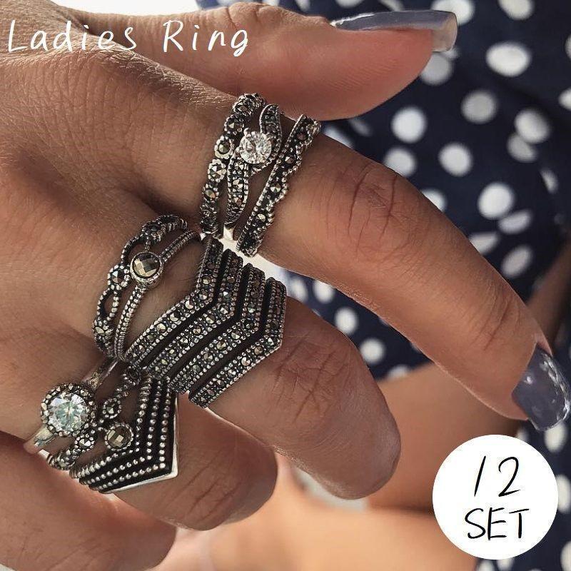 リング 指輪 12点セット セット アクセサリー レディース フリーサイズ アンティーク調 ラインストーン ビジュー V字 シルバーカラー 重ね付け