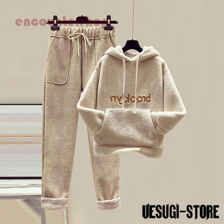 トップス ボトムス パーカ パーカー パンツ 英字 ボアパーカー 防寒 保温 カジュアル トレンド服 大人 女性 長袖 レディス レディース 秋冬 新作 2020ボアパーカー ロングパンツ◆サイズ◆トップス着丈約67cm肩幅約64cmバスト約116cmウエスト約108cm袖丈約50cm袖口周り約32cmボトムス着丈約101cmウエスト約60-80cmヒップ約120cm太もも約56cm前股上約36cm後股上約41cm◆素材◆ポリエステル※サイズはロット生産である為、また採寸方法の異なり等により、1~3CMの誤差が生じる場合がございます。※画像の商品はサンプルです。実際の商品と生産ロットによって色味、仕様、加工、サイズ、素材等が若干異なる場合がございます。※機械による生産過程におきまして、どうしても生地を織る際の糸の継ぎ目や多少のほつれ、または色ムラなどが生じている場合がございます。※出荷の際にパッキング及び物流運送の都合により多少シワがつく場合がございます。予めご了承くださいませ。