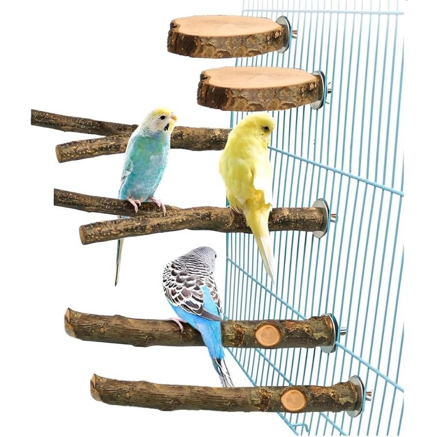 とまり木は、オウム、コンゴインコ、文鳥、オカメインコなど多種類の鳥類に使える。多頭飼い、予備に便利な人気のY型長2本、切り株2個、直線2本、取り付け金具のセット。自然木使用で脚に良くなじみにぎり心地も抜群。設置簡単、工具は不要。付属のワッシャーとねじを止まり木と鳥かごにとりつけるだけ。設置取り外しも簡単、接着剤などのケミカル素材を使用しないため小鳥にも優しい。自然に近い住環境づくりにおススメです。止まり木は小鳥の種類に適したサイズ選びが大切。自然素材、天然木、パーチの表面の凸凹は止まりやすく足裏マッサージ効果で小鳥のストレスを軽減、爪や嘴とぎにもお役立ち。Y字、直線、丸太で自然界に近い環境を再現鳥用おもちゃセットは3種類、各2個。基本のY字、人気の直線、オアシスにぴったりの切り株型、自然に近いゲージのインテリアに。バリエーション豊富なペット用品。プラスチック製に比べつかみやすいのも。止まり木、Y型：長さ15x直径1?1.5cm、I型：長さ15x直径1cm以上、切り株型：直径6?8x厚さ2cm、取り付け金具付属、3種類各2個、6個セット＊天然素材のため大きさに多少のばらつきがご