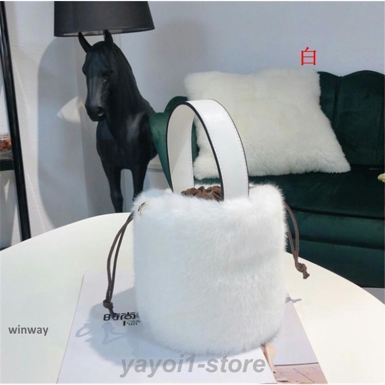 ファーバッグ ショルダーバッグ レディース 8色 2way ふわふわ 冬 可愛い ハンドバッグ フェイクファー 肩掛け 鞄 かばん クリスマスプレゼント 3