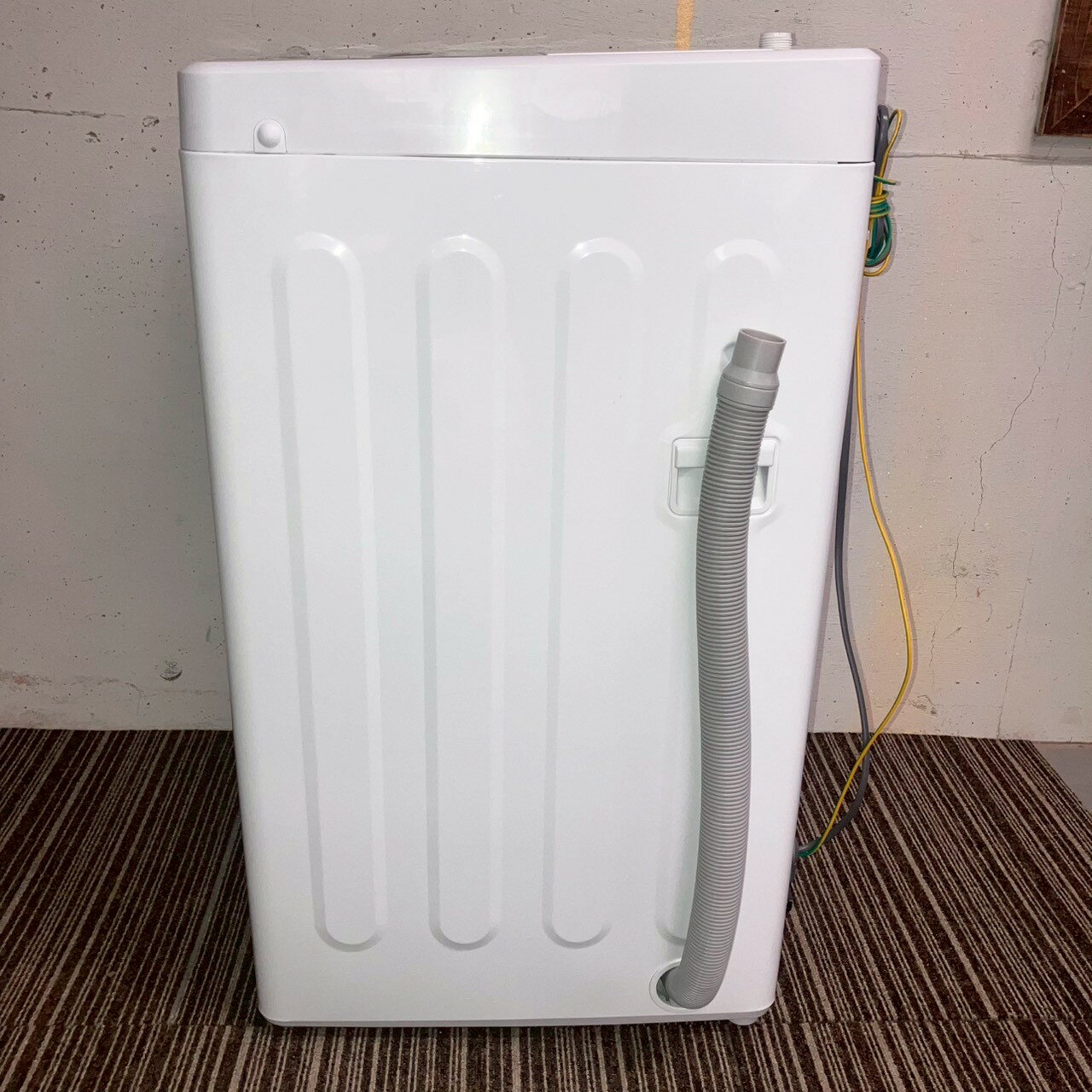 【中古】洗濯機 全自動洗濯機 縦型 洗濯機 AQUA アクア AQW-S4M ホワイト 4.0kg 強力洗浄 生活家電 1人暮らし 新生活応援 引っ越し 送風乾燥 コンパクト 送料無料!!【Bランク】【到着日時指定可能!!】