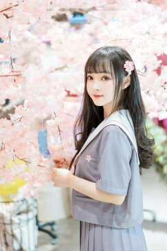 学生服 半袖4点セット 灰色 可愛いデザイン桜 さくら 上下セット セーラー服　女子制服　JK制服　コスプレ 高校生 コスプレ可愛い レディース 学園祭 大人 クリスマス ハロウィン 　コスチューム衣装