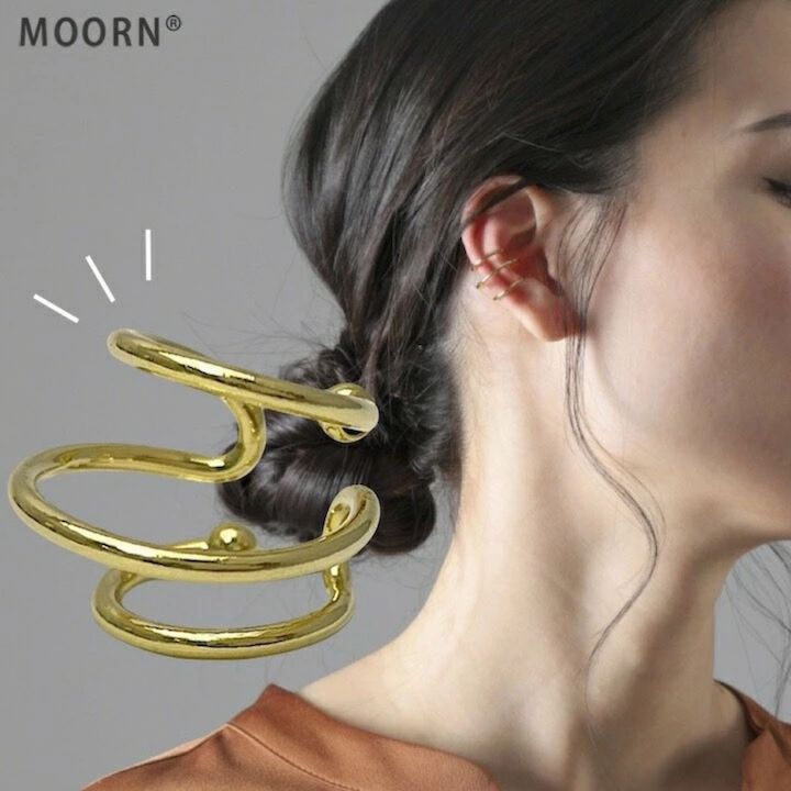 【LINE友だち200円引き対象】［イヤーカフ 片耳用］3連 メタル 大人 可愛い イヤーカフ イヤカフ イヤカフス 片耳 左右両用 イヤリング ピアス ゴールド メタル レディース アクセサリー おしゃれ 結婚式 ゲスト 入園式 入学式 デイリー 韓国 MOORN/モーン