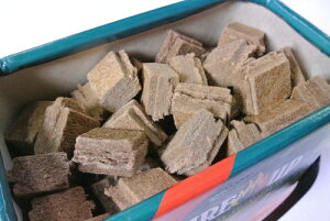 【2個セット】Fire up 着火剤 ファイヤーアップ 100個入り 薪ストーブ 暖炉 薪 炭 着火 着火材 バーベキュー キャンプ アウトドア ピザ ピザ窯 アクセサリー 燃料 固形燃料 長期保存 環境配慮 送料無料通販格安セール情報 楽天 通販