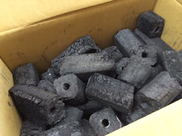 福化備長炭(オガ炭) 10kg 国産 2級品【炭/オガ炭/オガ備長炭/成形炭/備長炭/燃料/バーベキュー/BBQ/飲食店/業務用/アウトドア/炭火料理/焼き鳥/焼肉/コンロ/グリル/火鉢】 tnr通販格安セール情報 楽天 通販