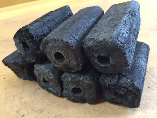 福化備長炭(オガ炭) 10kg 国産 2級品【炭/オガ炭/オガ備長炭/成形炭/備長炭/燃料/バーベキュー/BBQ/飲食店/業務用/アウトドア/炭火料理/焼き鳥/焼肉/コンロ/グリル/火鉢】 tnr通販格安セール情報 楽天 通販
