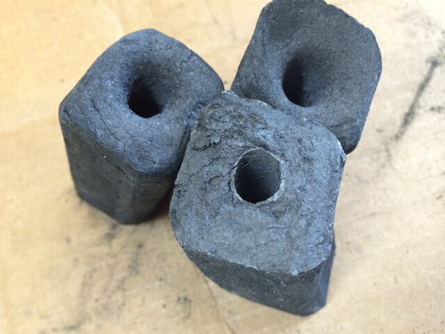 あおい備長炭(オガ炭) 10kg×2箱 インドネシア産 2級品【炭/オガ炭/オガ備長炭/成形炭/備長炭/燃料/バーベキュー/BBQ/キャンプ/アウトドア/炭火料理/焼き鳥/焼肉/コンロ/グリル/火鉢/業務用/まとめ買い】 tnr通販格安セール情報 楽天 通販