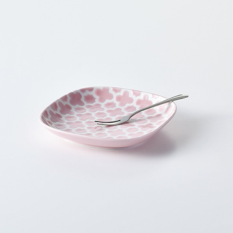 Rakuten - モロッカン 角プレート 小 ピンク 桃色 波佐見焼 石丸陶芸 オリジナル 商品 です。今 人気 のモロッカン 柄 のおしゃれなプレート。