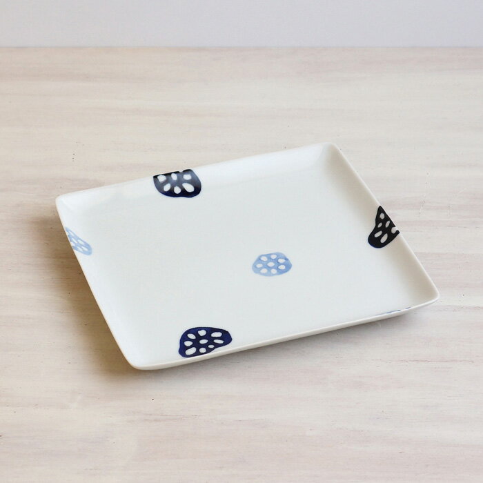 波佐見焼 食器 Wシリーズ レンコン プレート大 和山 WAZAN 角皿 大皿 おうちカフェ やさい柄 おしゃれ 染付 かわいい シンプル プレゼント 新生活 お祝い 引き出物 ギフト はさみやき