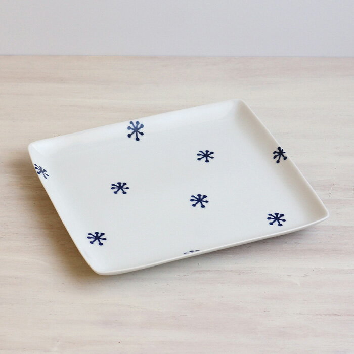 波佐見焼 食器 Wシリーズ リーフ プレート大 和山 WAZAN 角皿 大皿 おうちカフェ おしゃれ かわいい シンプルプレゼント 新生活 お祝い 引き出物 ギフト はさみやき