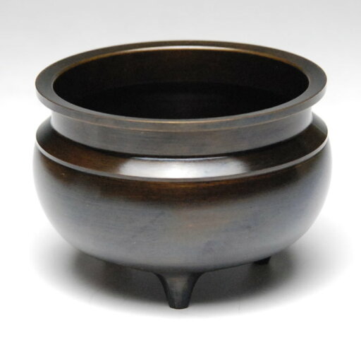 仏具 香炉 香炉 机上 香呂真鍮製 色付(黒茶色)3号 各宗派用 丸型 国産 高岡製 3寸 3.0号 仏具 香炉 香炉 机上 香呂真鍮製 色付(黒茶色)3号 各宗派用 丸型 国産 高岡製 3寸 3.0号
